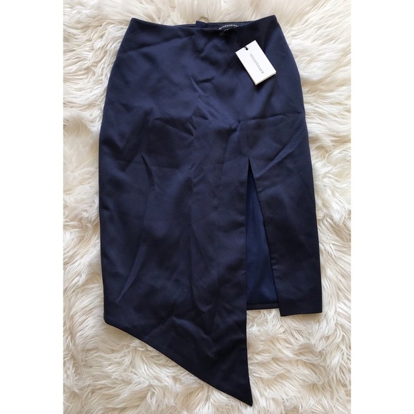NWT Stylestalker Navy Hailey Skirt - Picture 1 of 7